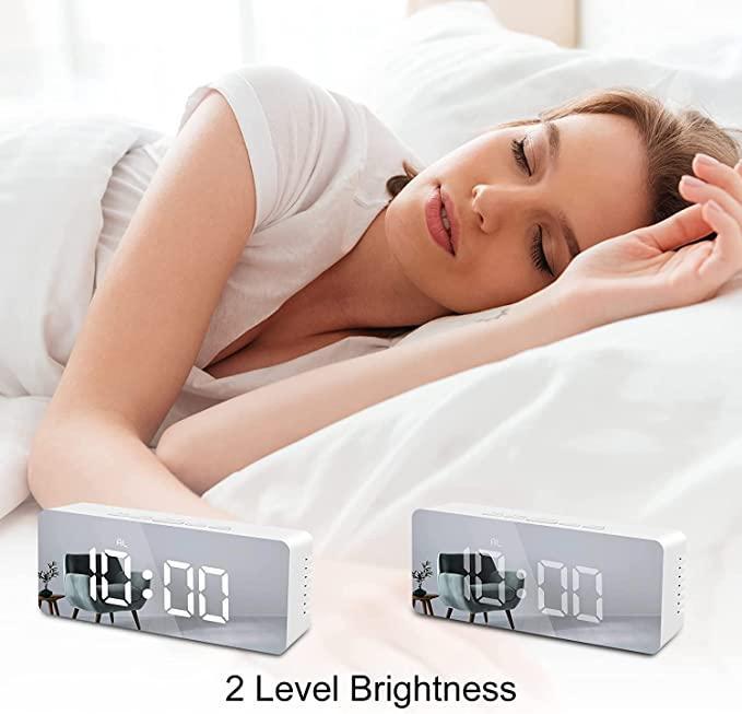 Digital Alarm Clock, LED Display Clock Best Makeup Bedroom Mirror Travel Alarm Office Bedroom Clock, Alarm Clock with Snooze, Dimmer Control, Support Battery Powered a29m3r-st